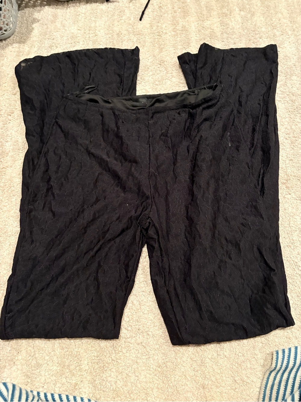 Blanc lace pants and top - Picture 4 of 8